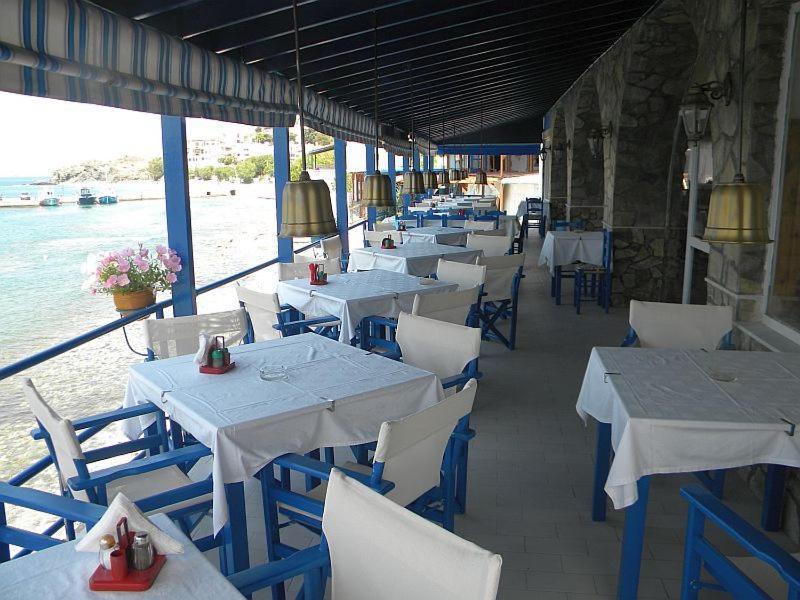 Themis Hotel Myrties Extérieur photo
